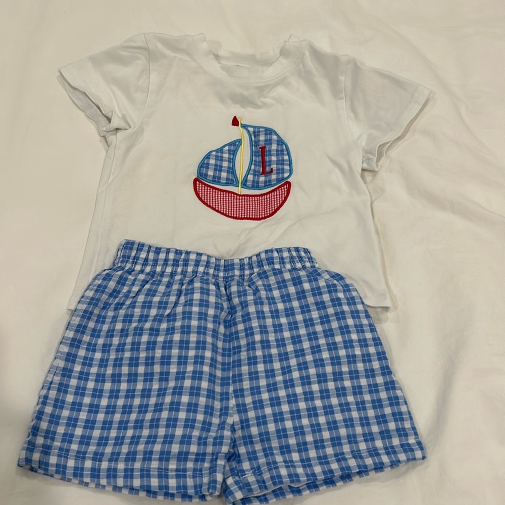 Cecil and Lou toddler boys monogrammed sailboat short set. First initial “L”